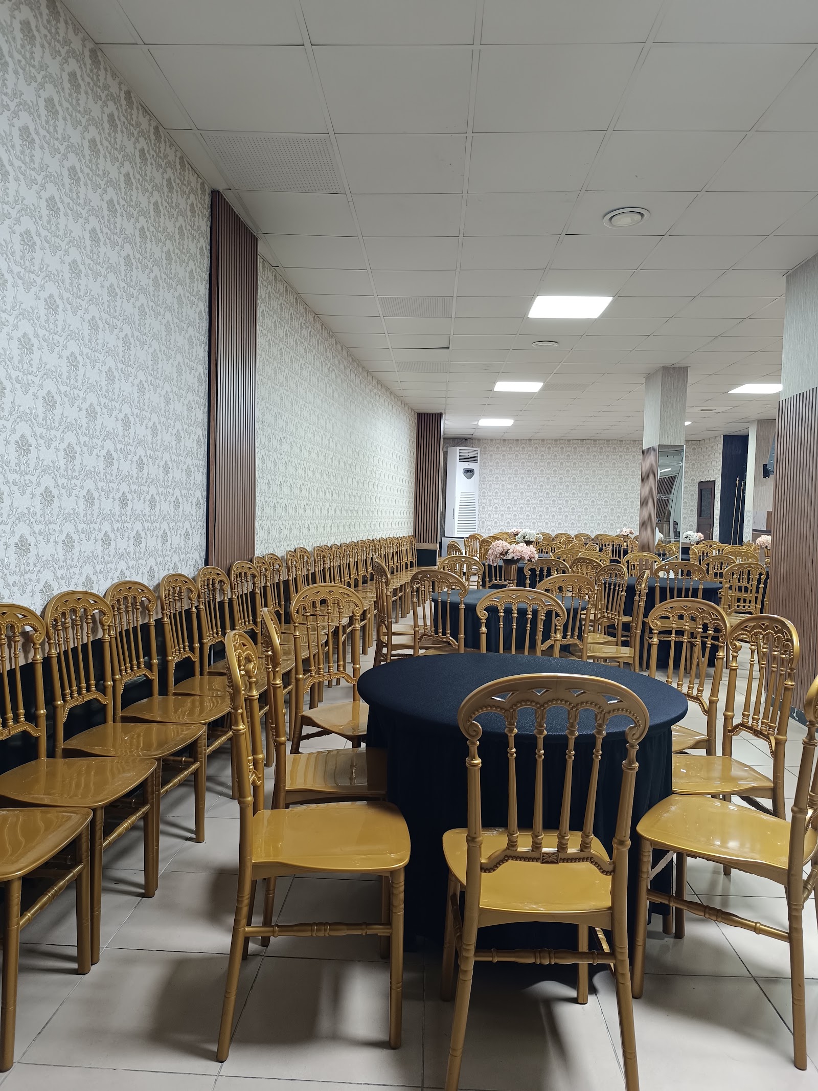cadde kına nişan salonu