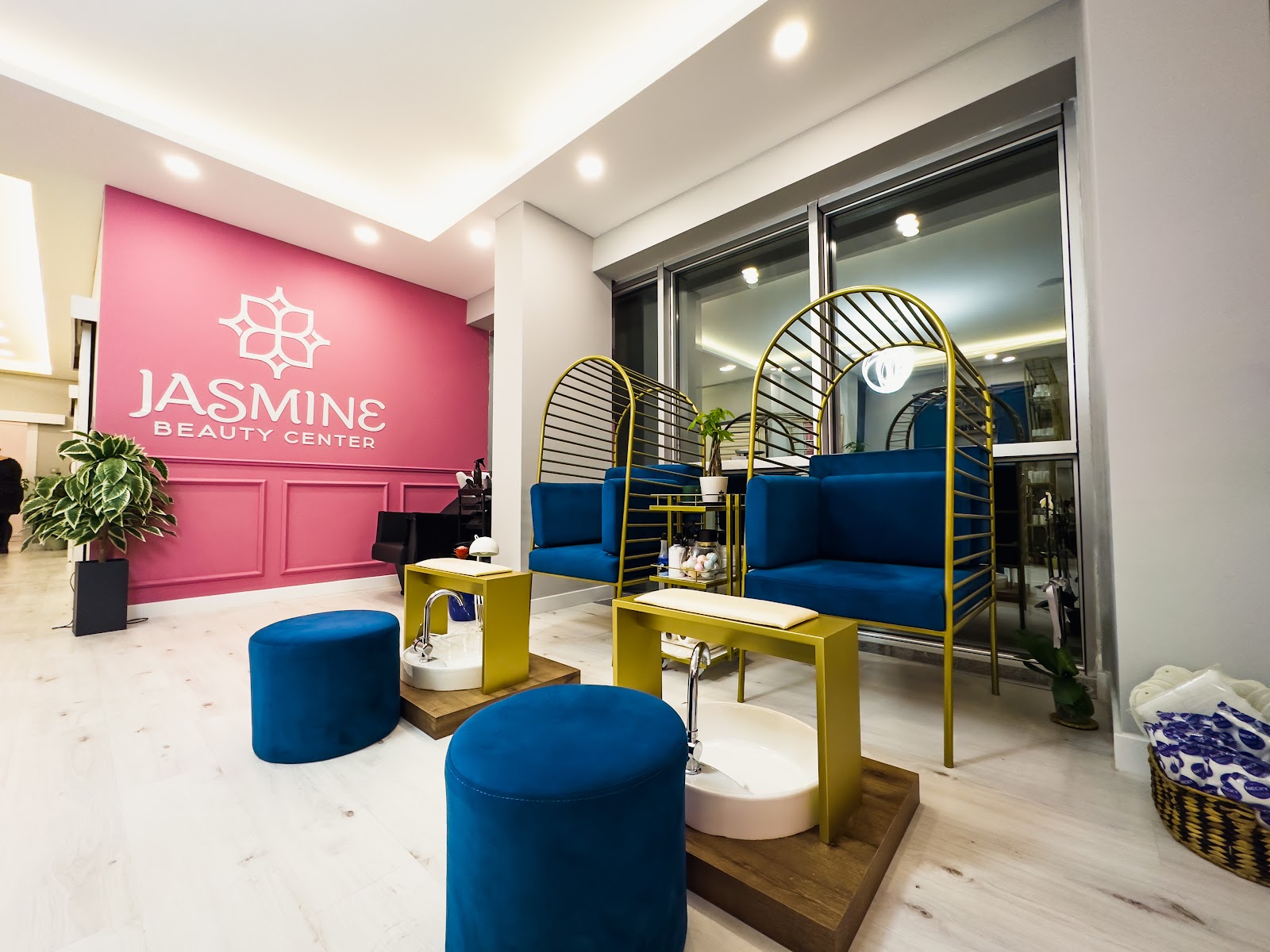 Jasmine Beauty Center kır düğünü mekanı