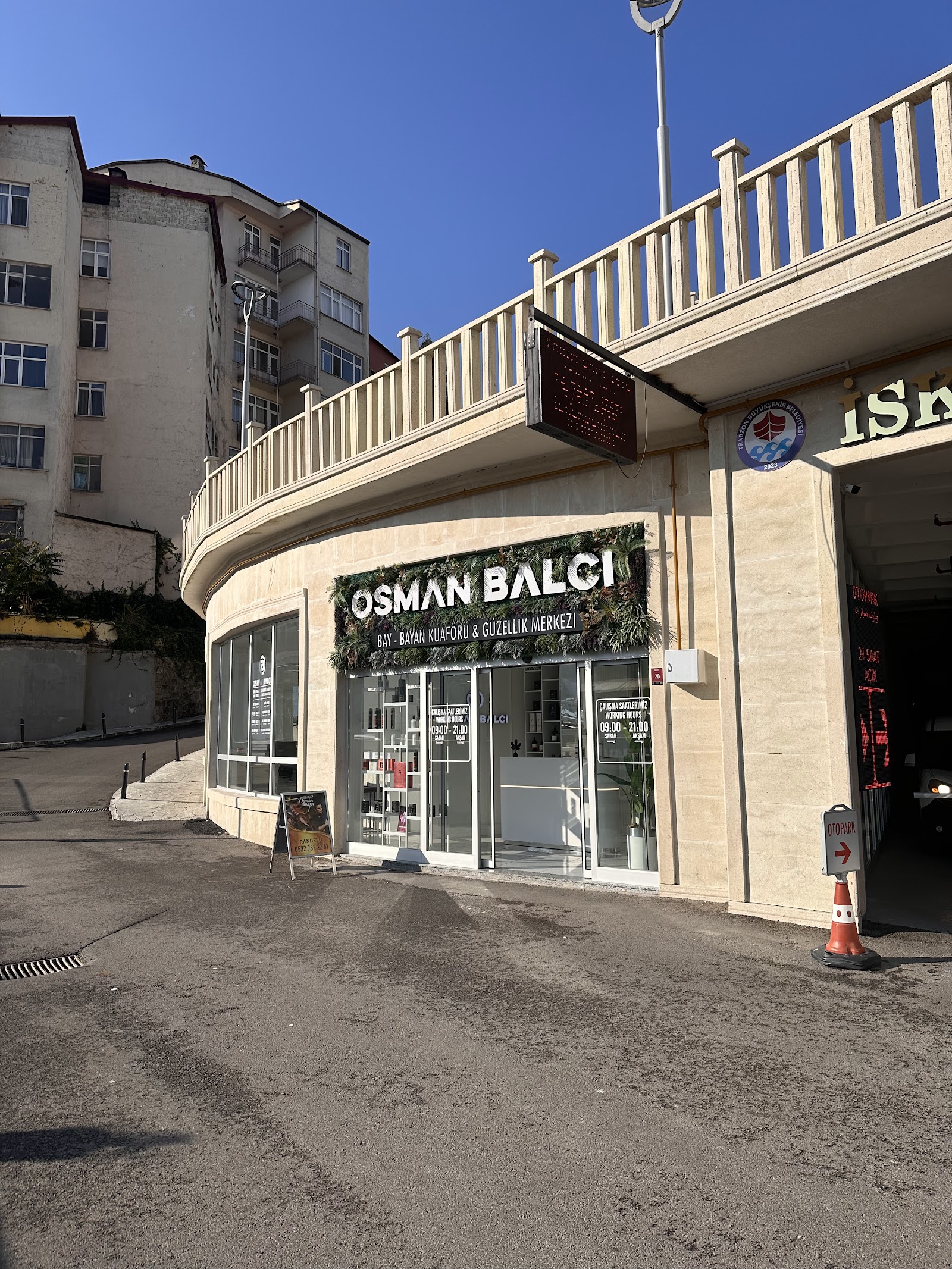 Osman Balcı Bay Bayan Kuaför ve Güzellik Merkezi